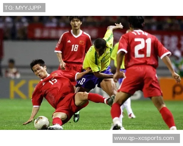 2002世界杯中国队与巴西队的激战回顾与精彩瞬间分析 2002世界杯中国队与巴西队的激战回顾与精彩瞬间分析